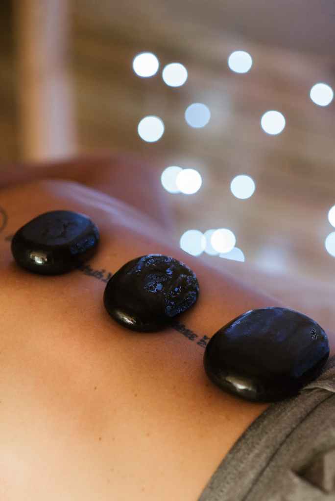Why a Hot Stone&nbsp;Massage